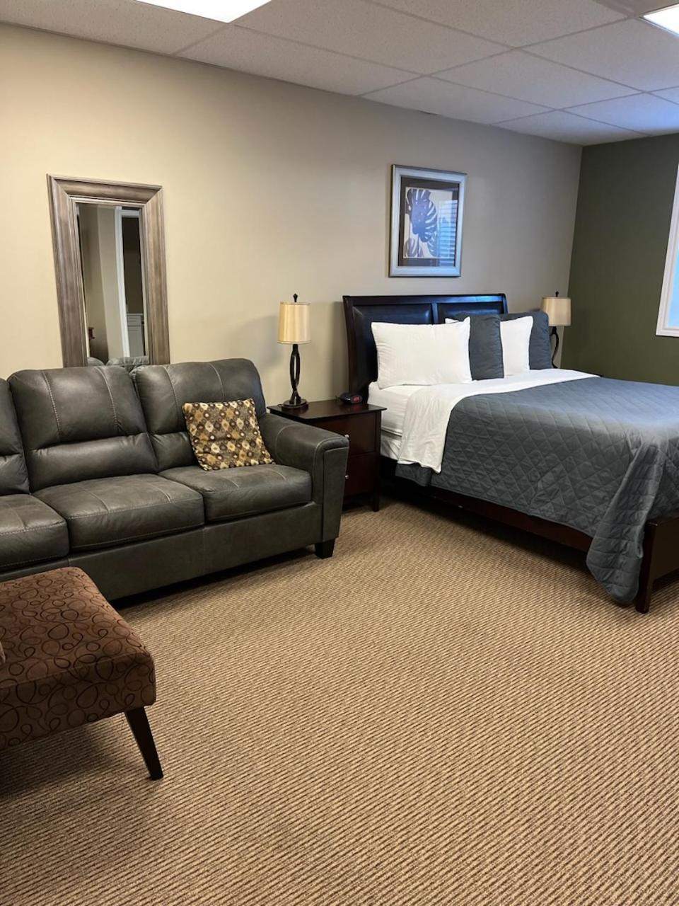 Riverview Suites Clarenville Eksteriør billede